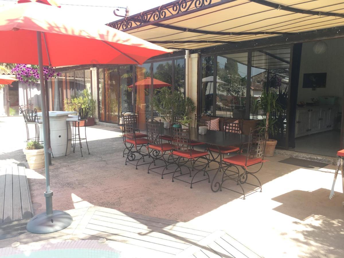 Mas De La Butte Blanche Bed & Breakfast Orgon Exterior foto